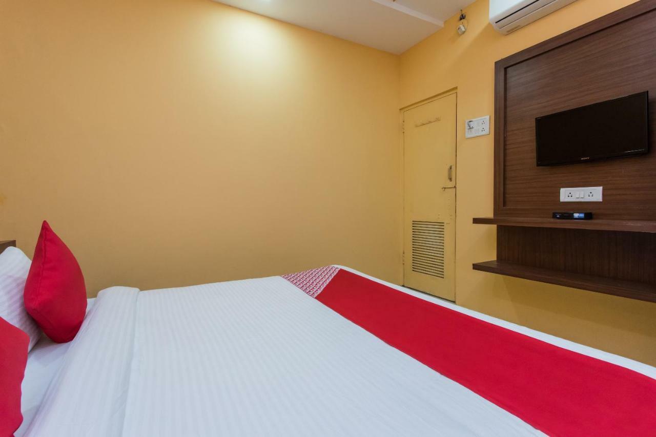 Oyo 17161 Hotel Mahalaxmi Udždžain Exteriér fotografie