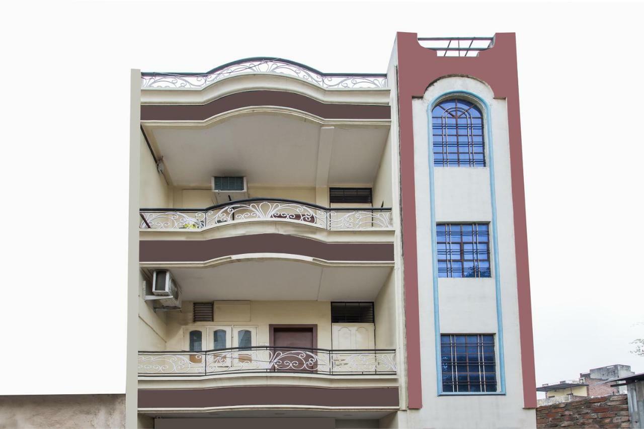 Oyo 17161 Hotel Mahalaxmi Udždžain Exteriér fotografie