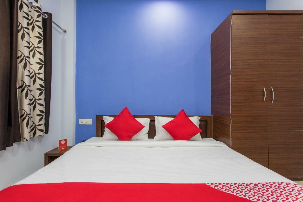 Oyo 17161 Hotel Mahalaxmi Udždžain Exteriér fotografie
